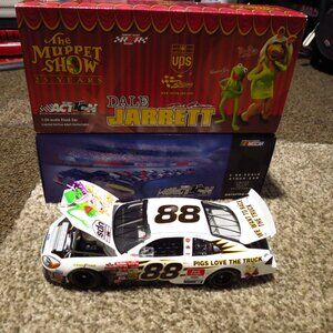 Dale Jarrett88 UPS/Muppet Show 1/24th scale 2002